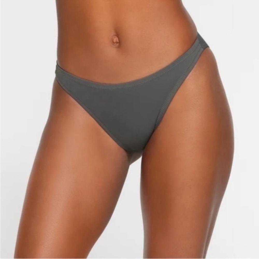 NWT Skims bikini bottom mid coverage gunmetal sz 3X